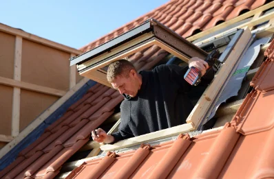 Pose de fenêtres de toit Velux à Crozant